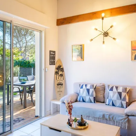 Maison Des Embruns Hébergement de vacances Biscarrosse